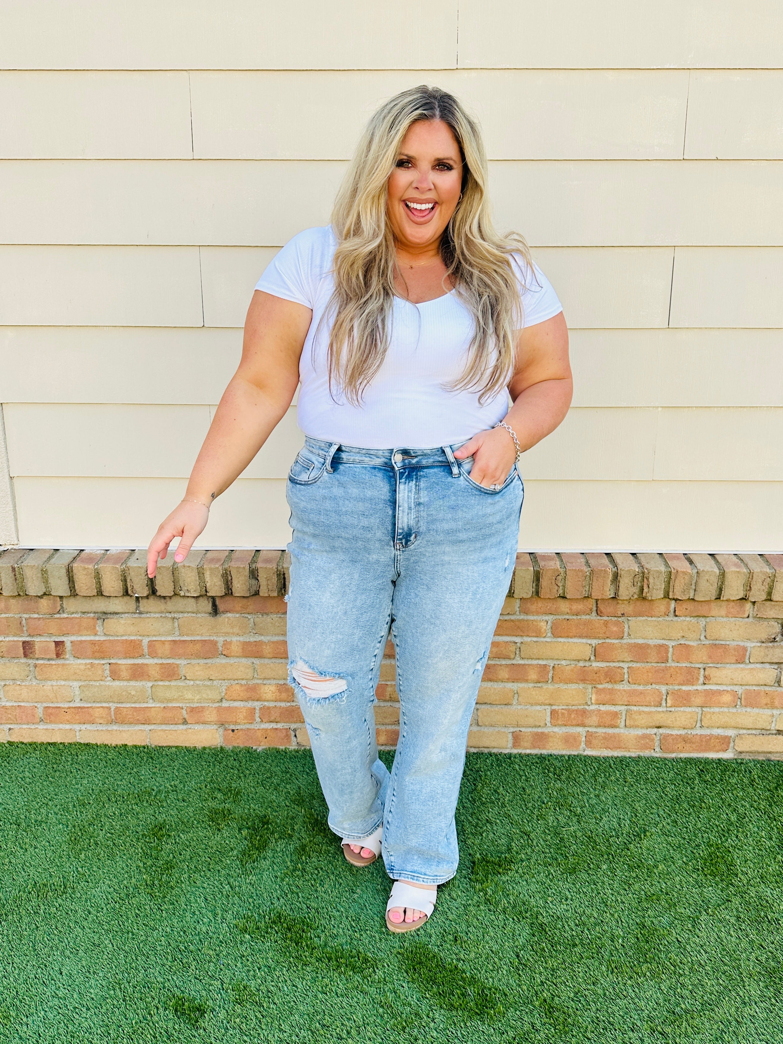 Judy Blue The Perfect Date Straight Jeans