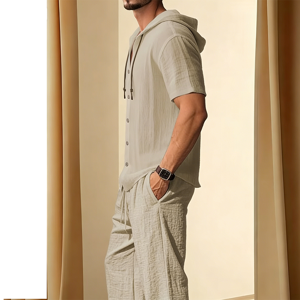 Men’s lightweight two-piece set with a hood