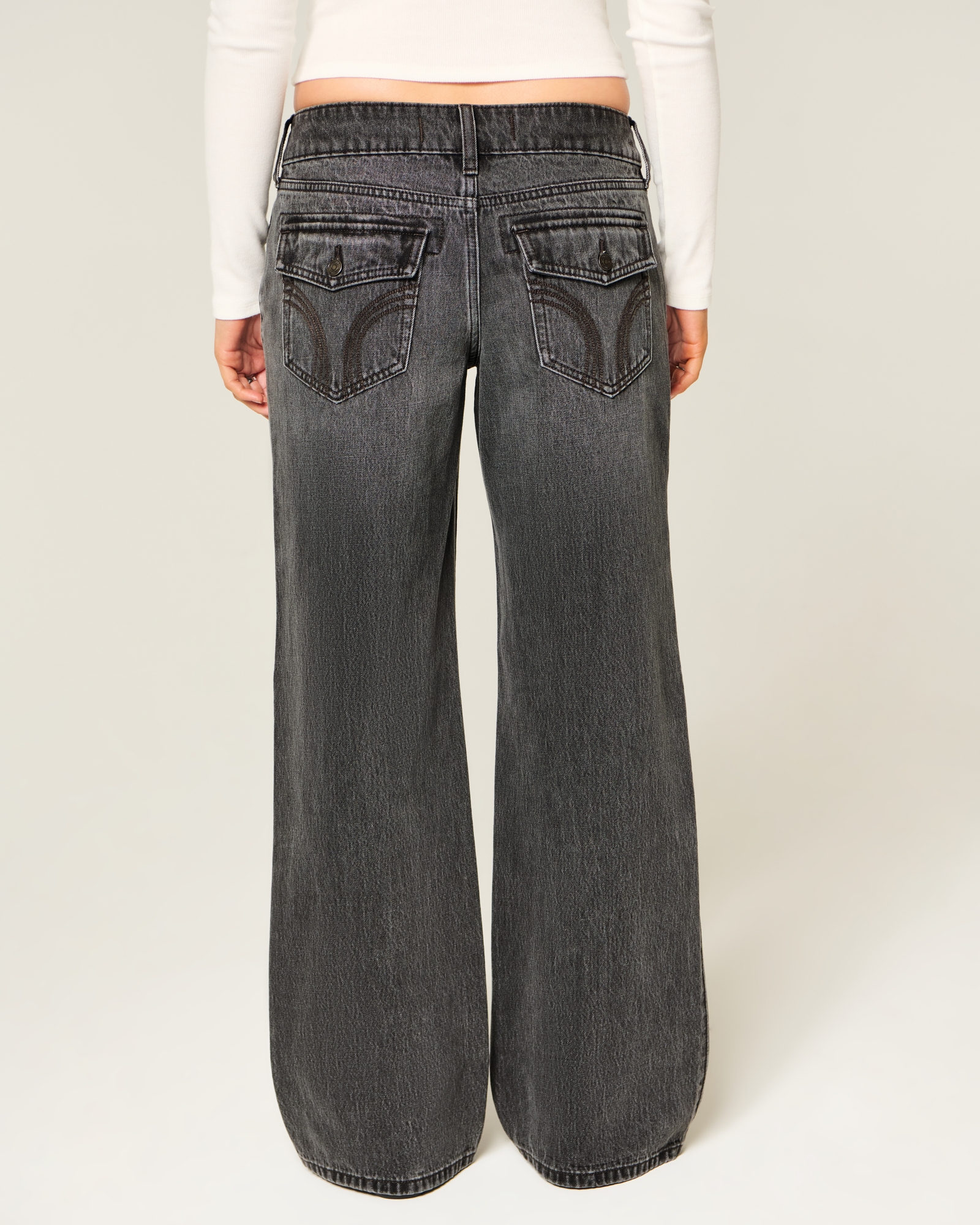 Low-Rise Y2K Light Wash Baggy Jeans