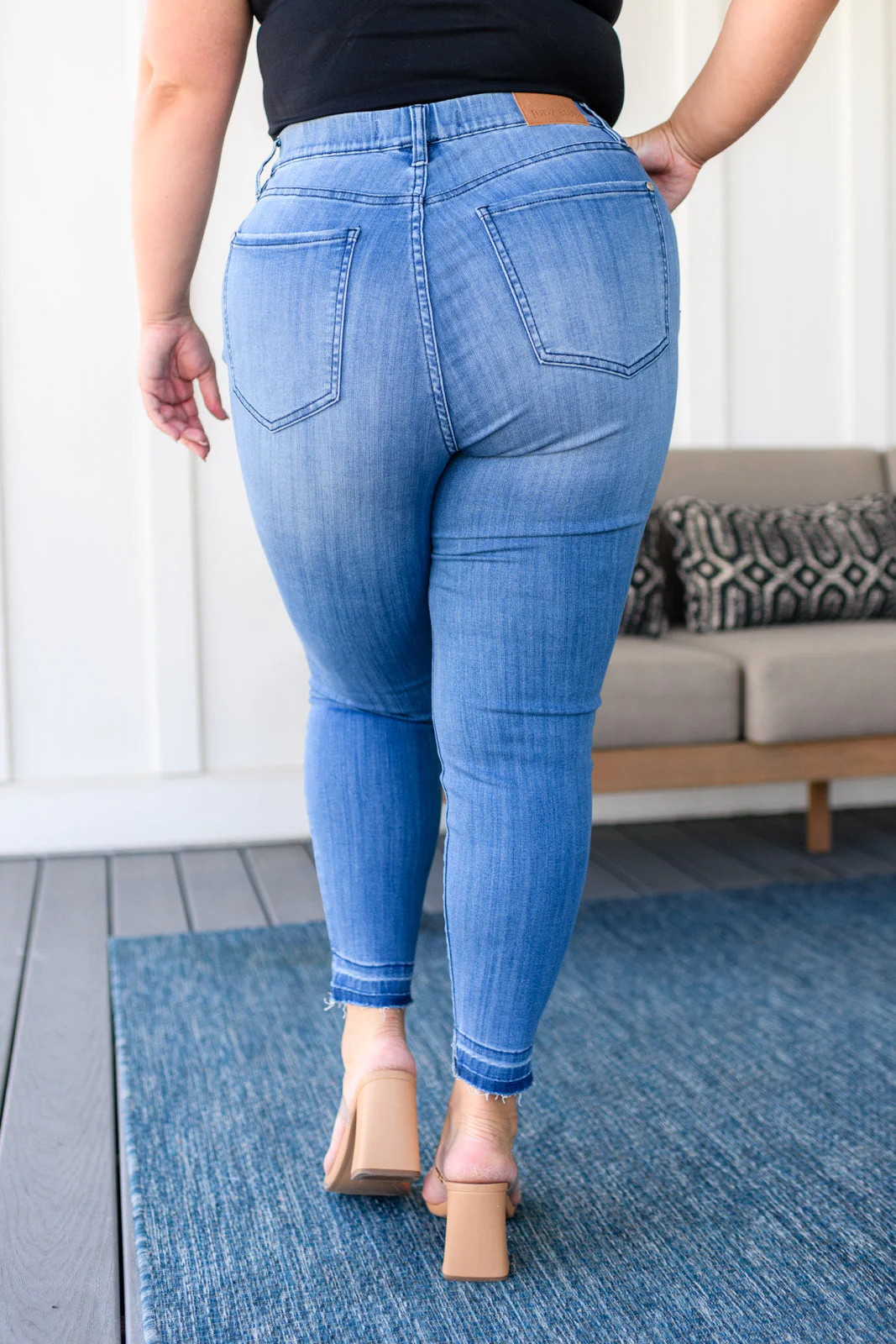 High Rise Pull on Release Hem Skinny Jeans