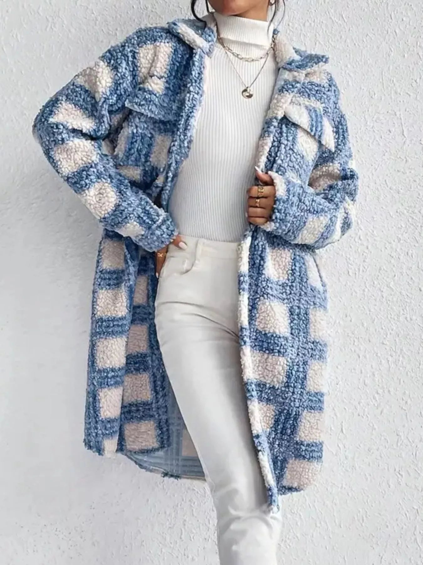 Plaid Fleece Coat - Stylish Warmth for Every Season