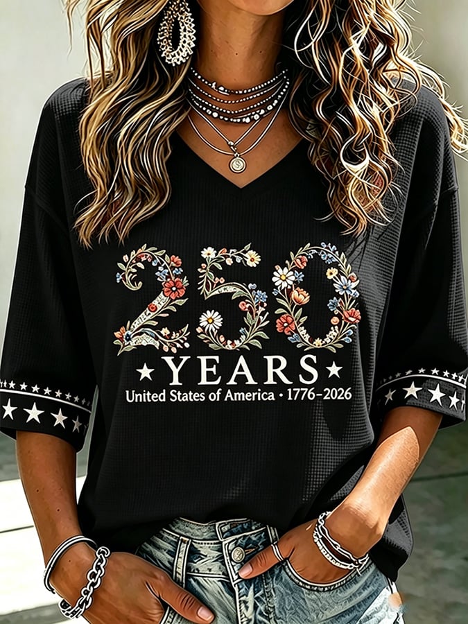 Women's 250 Years Of Freedom Flower Art Print V Neck Top