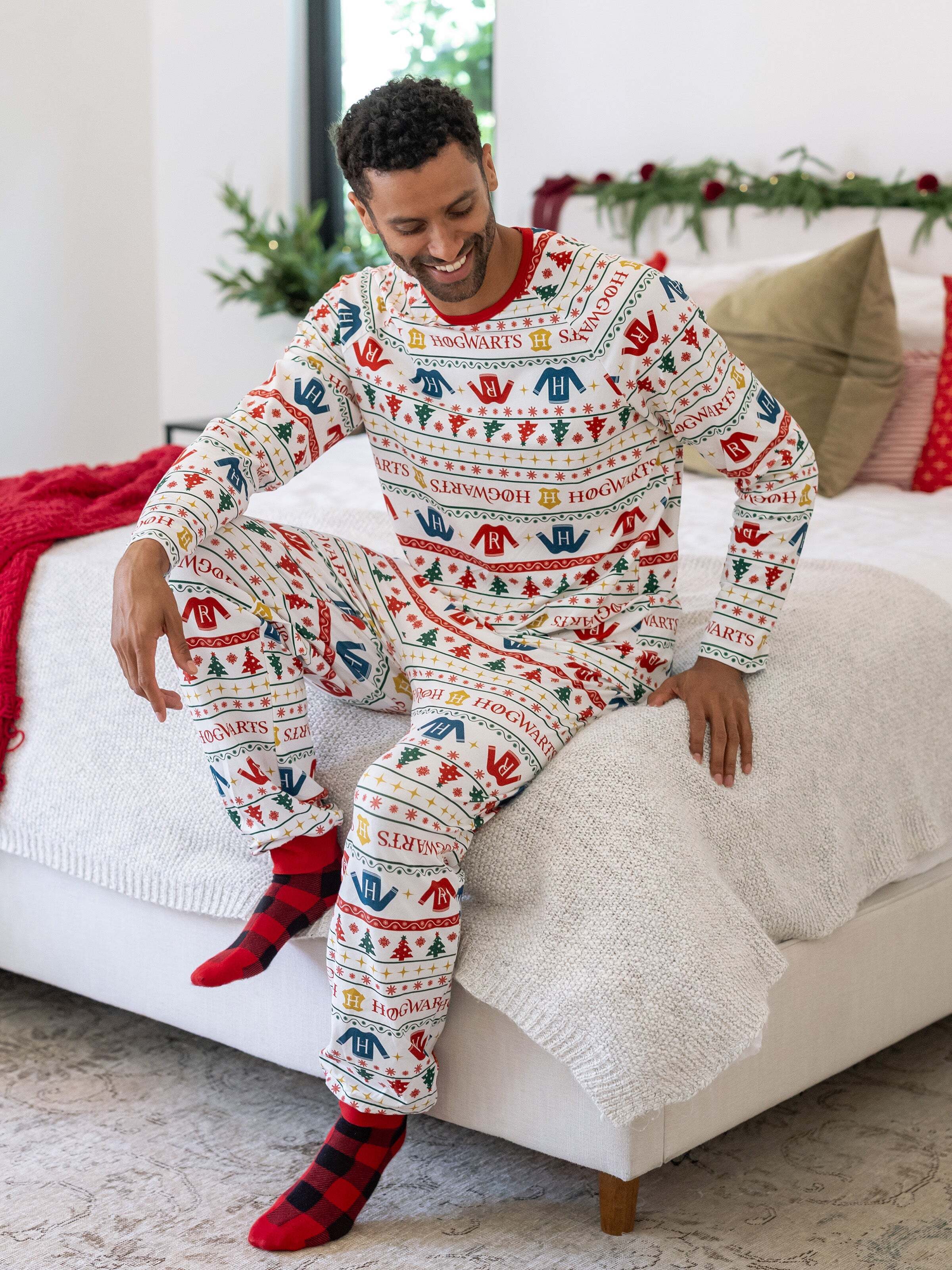Christmas Matching Family Organic Cotton Snug-fitting Pajamas Sets with Socks White
