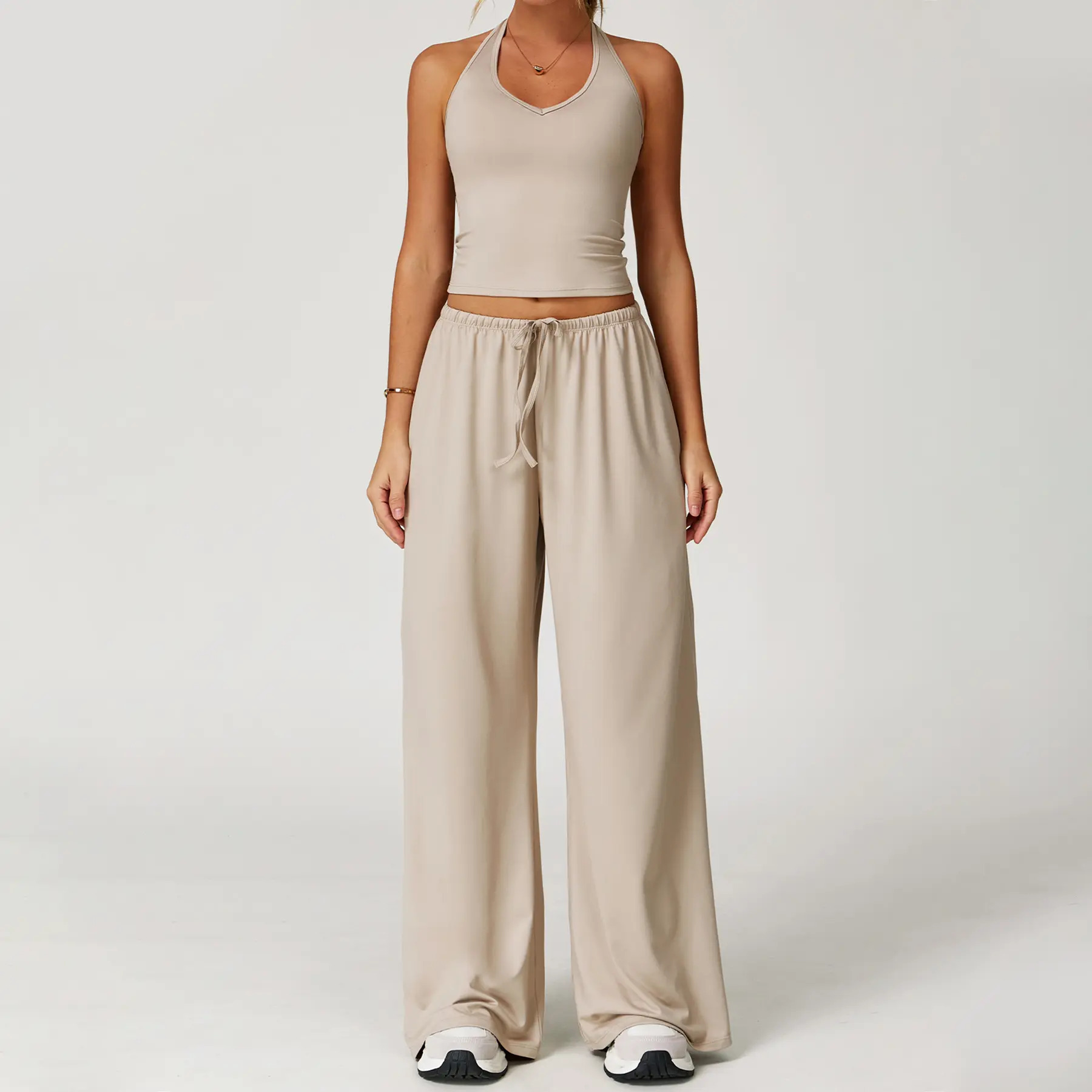 Women's two-piece athleisure set