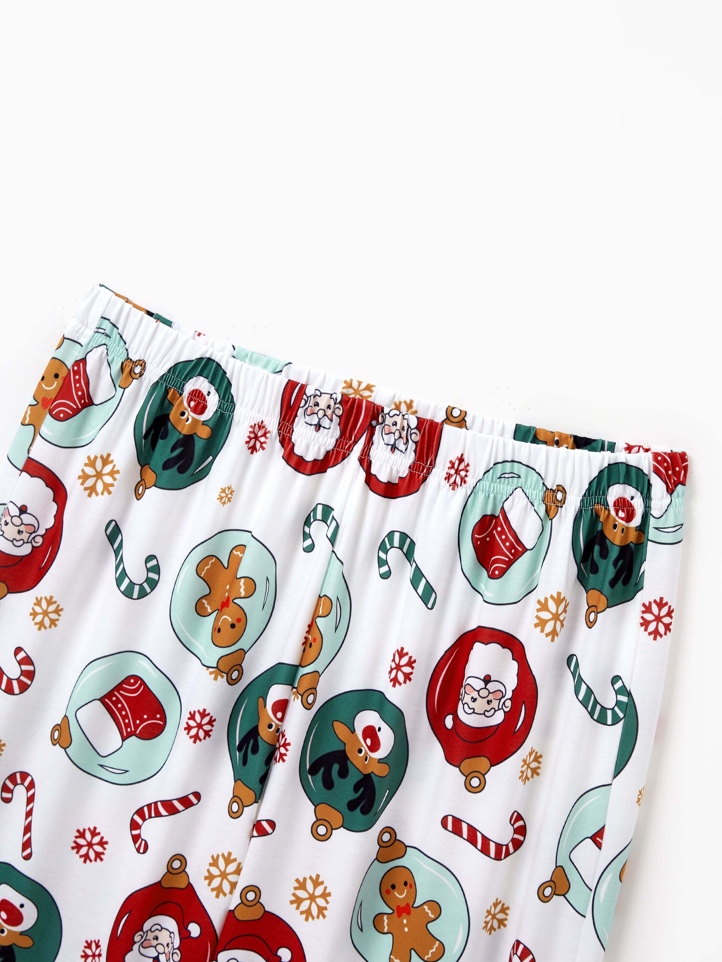 Christmas Matching Family Pajamas Set Reindeer and Santa Claus PJS with Christmas Socks Green