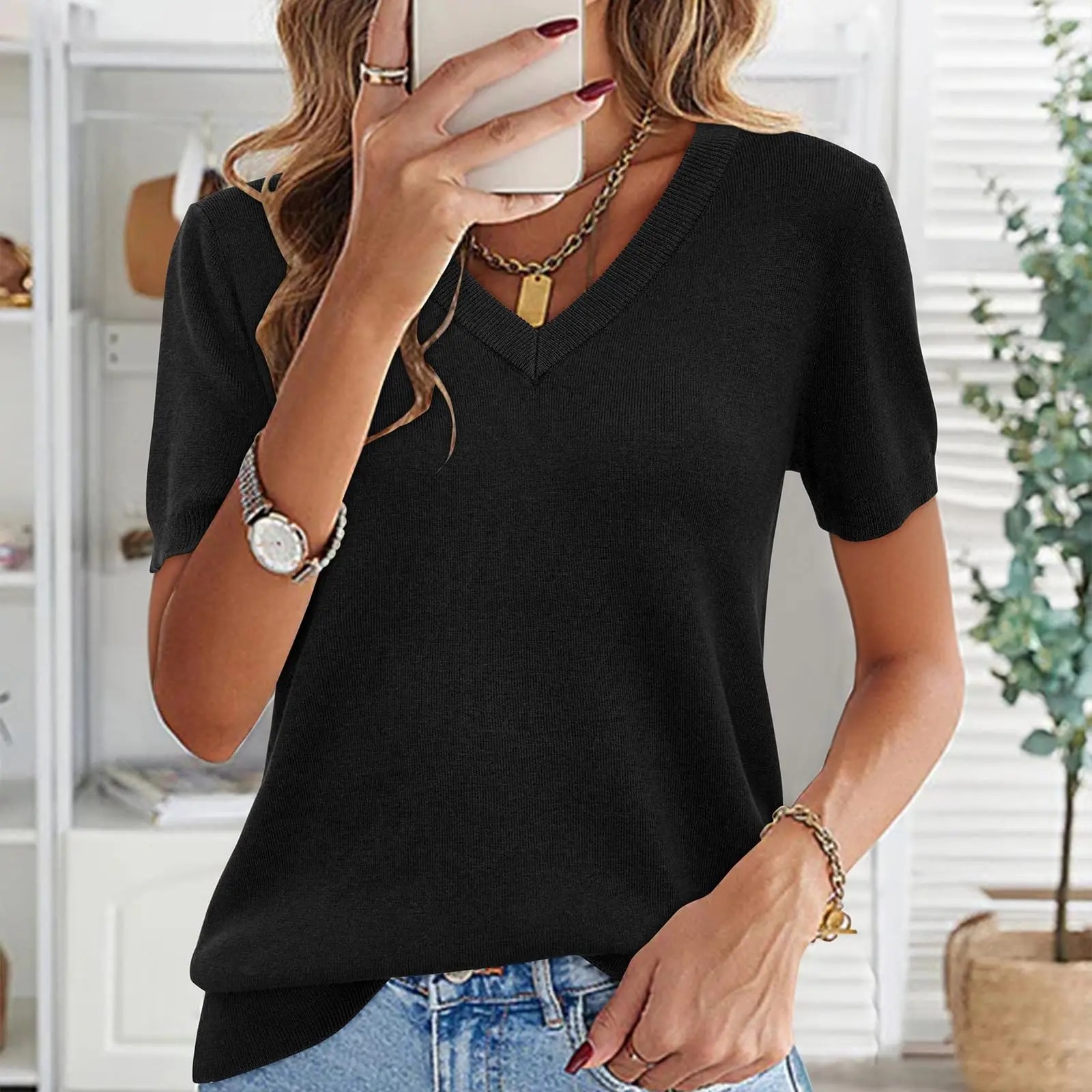 Women's Wool Blend V-Neck Pullover