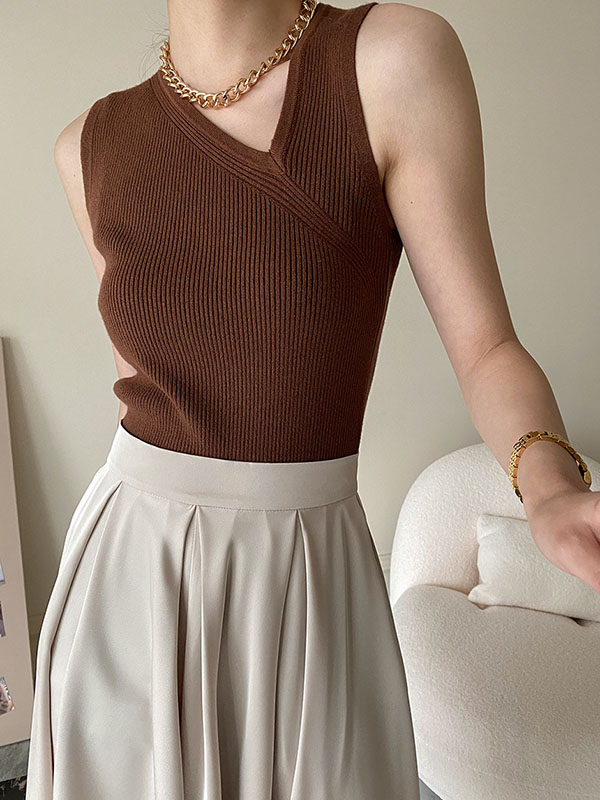 Asymmetric Solid Color Sleeveless V-Neck Vest Top