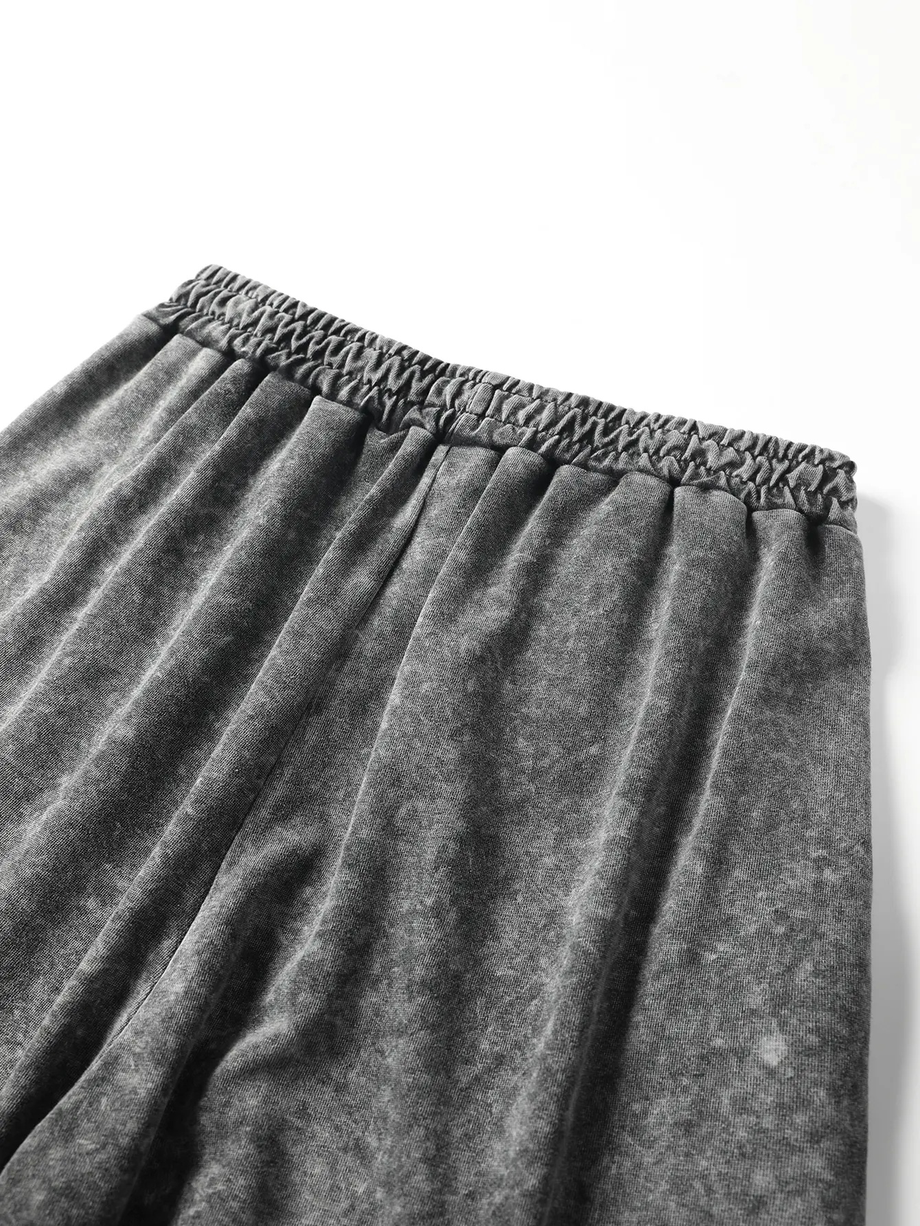 Men’s Snow-Wash Cotton Blend Drawstring Shorts