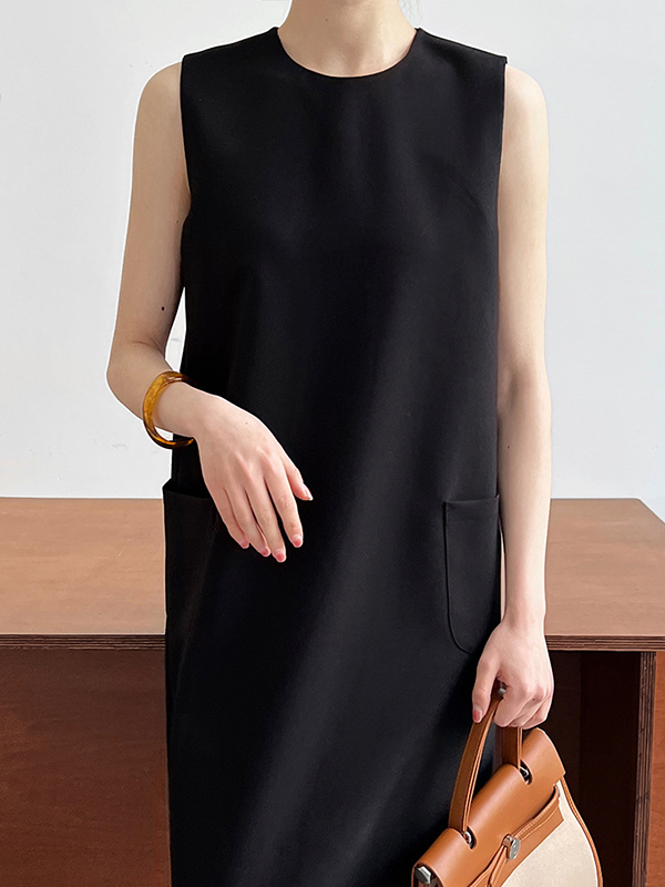 Solid Color Loose Sleeveless Round-Neck Midi Dresses