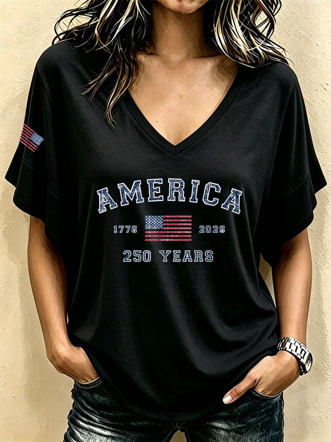 Women's Canada-Print V-Neck Casual T-Shirt