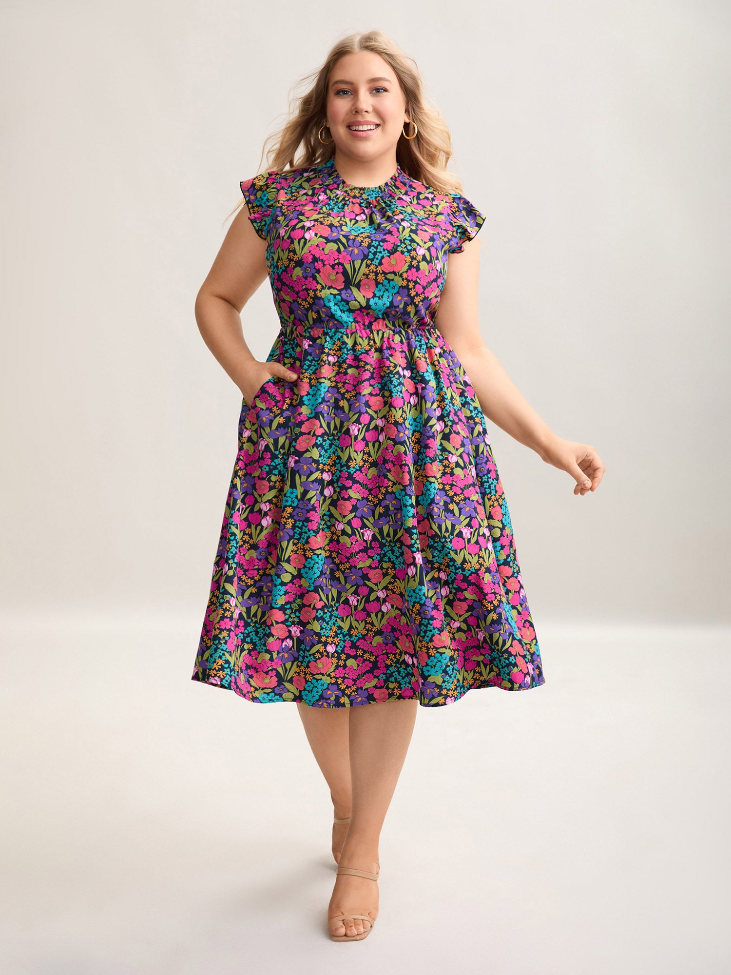 Floral Print Shirred Pockets Midi Dress