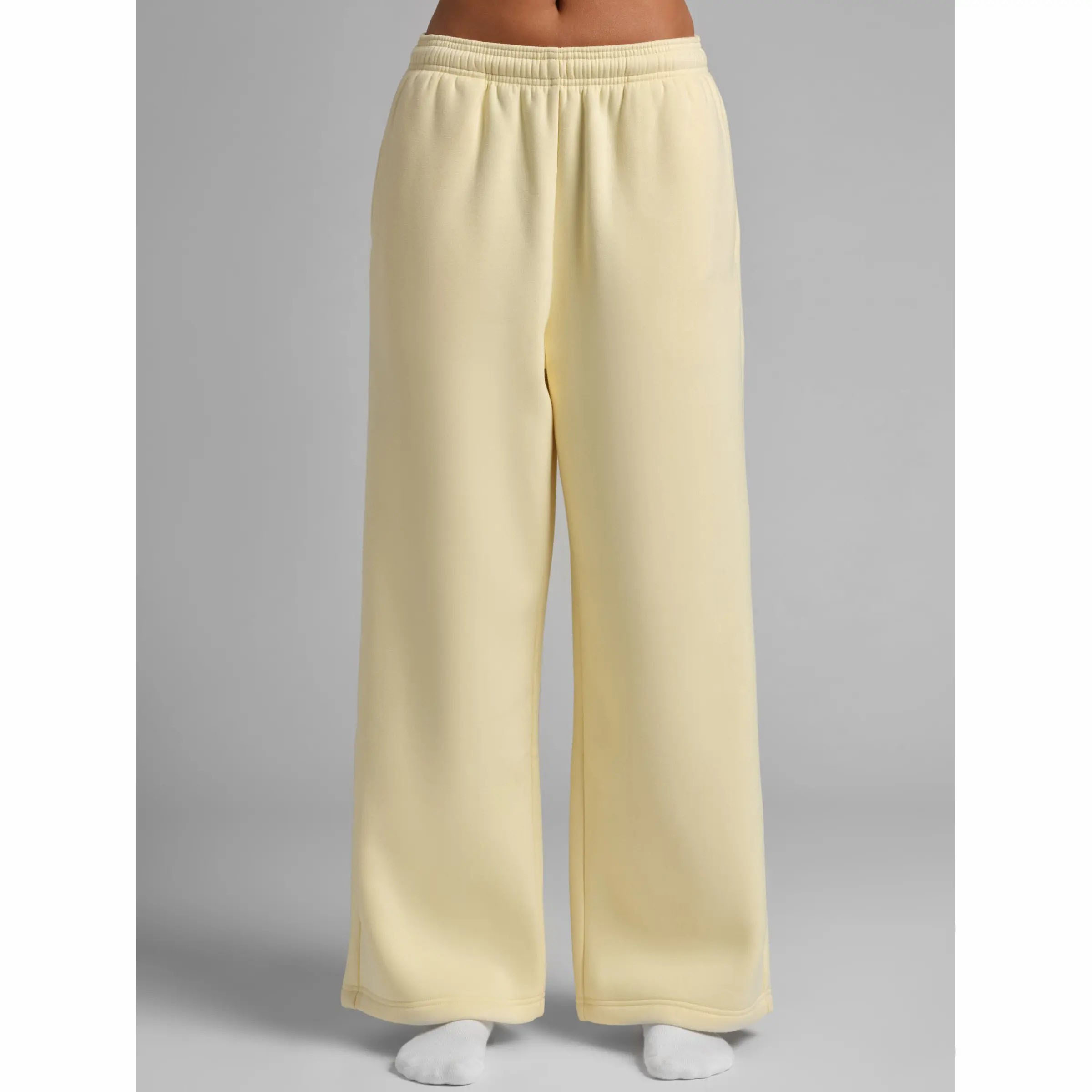 Unisex Relaxed Wide Leg Sweatpants – Ultra-Soft Heavyweight Fleece with Pockets
