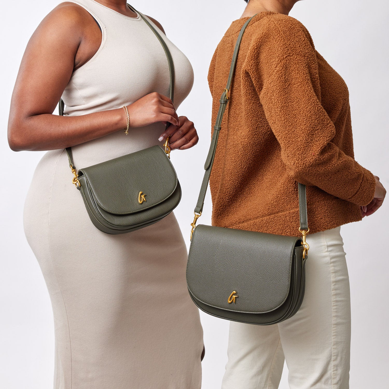LARGE PEBBLE SHOULDER BAG - OLIVE GREEN