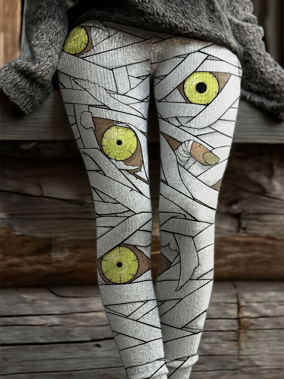 Women's Retro Halloween Peekaboo Monster Print Leggings