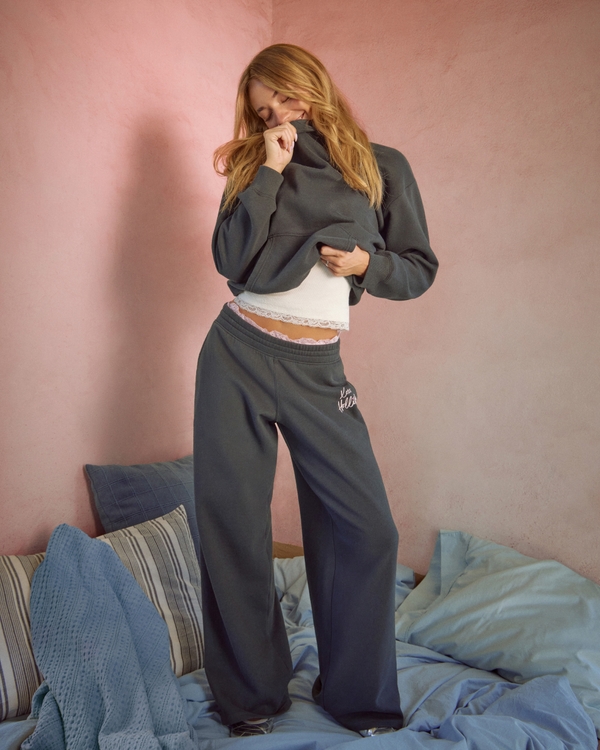 Hollister Feel Good Oversized Heart Graphic Hoodie