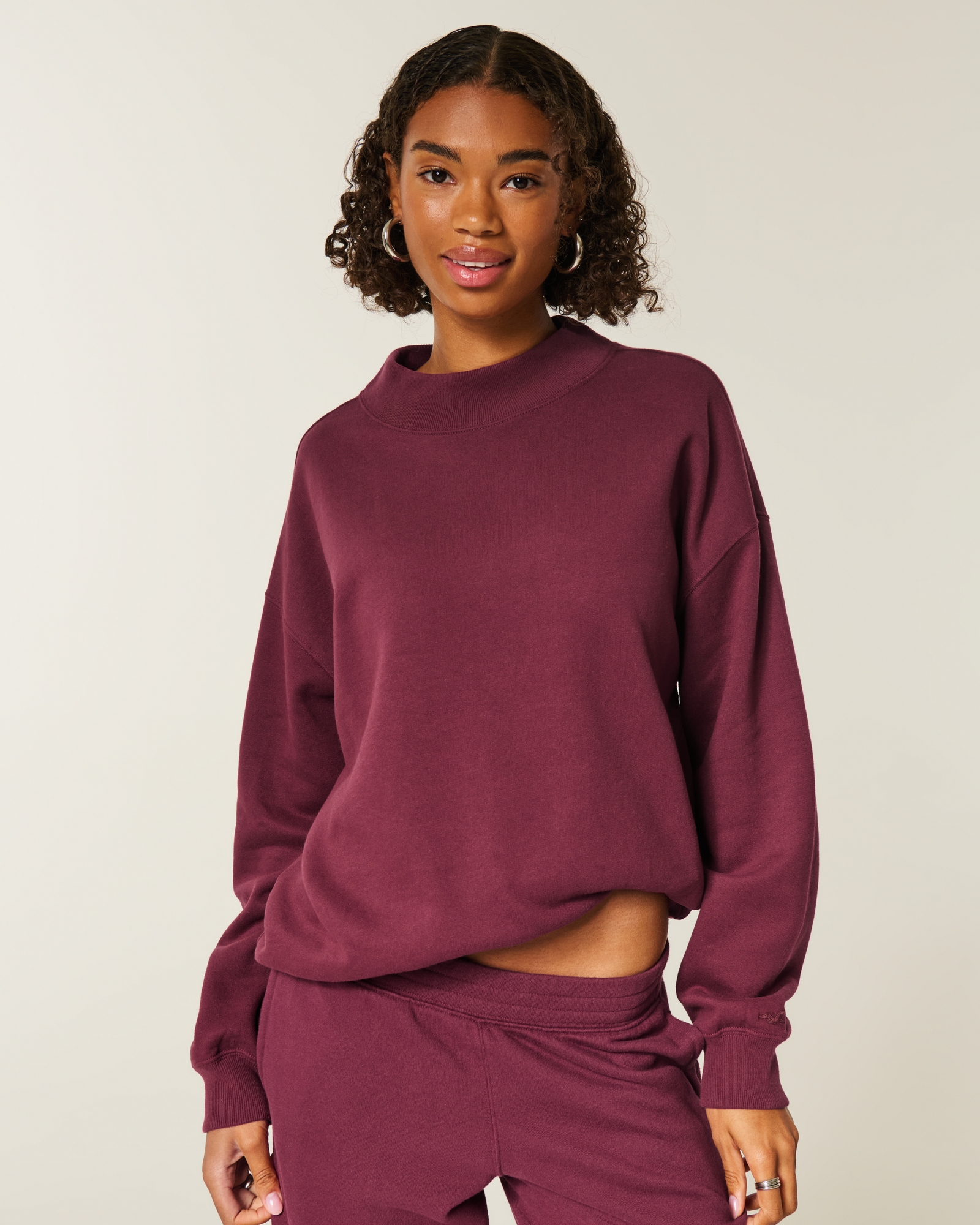 Oversized Mock-Neck Sweatshirt