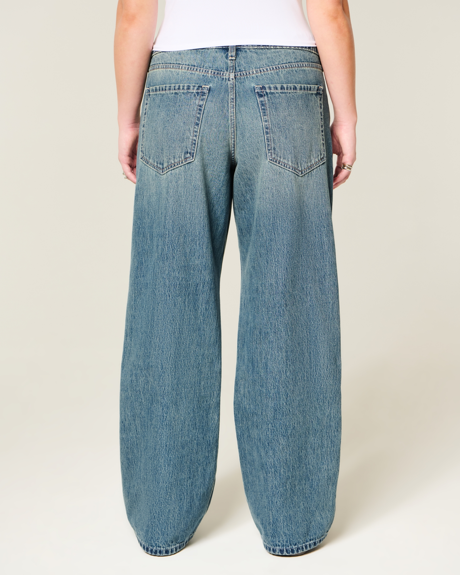 Low-Rise Dark Wash Baggy Jeans