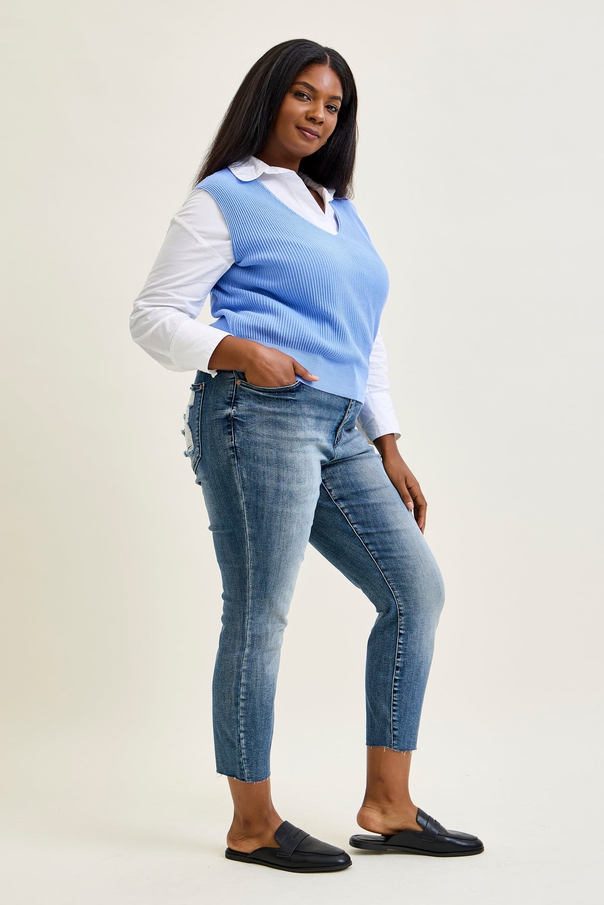Angie Raw Hem Relaxed Fit - PLUS