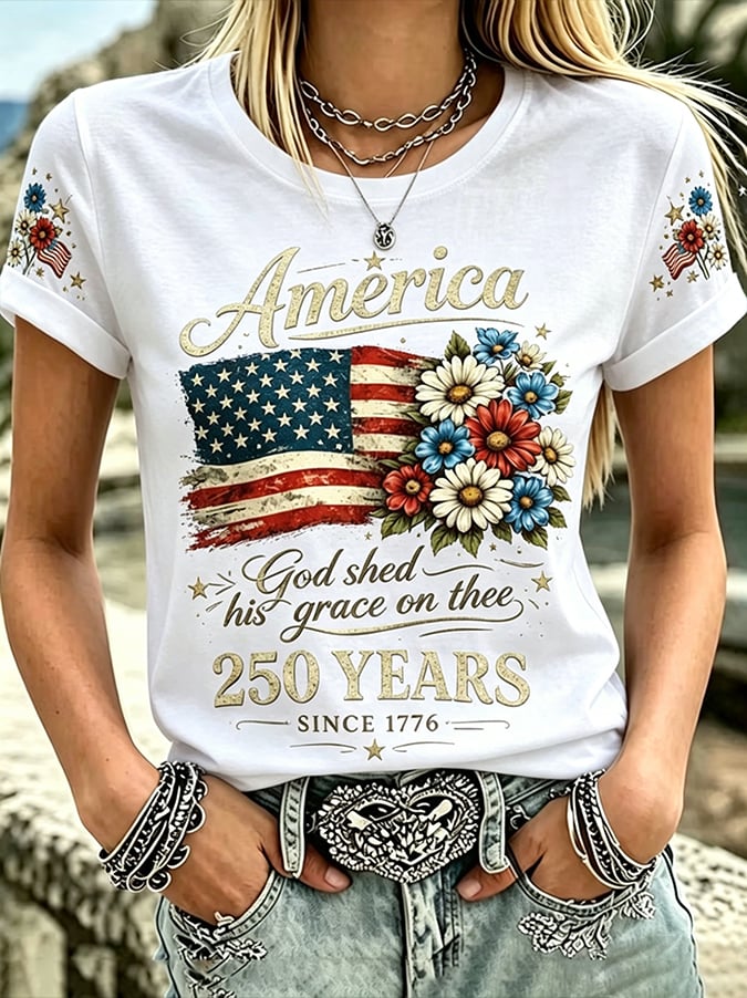 Women's America 250 Years 1776-2026 Print V Neck T-shirt