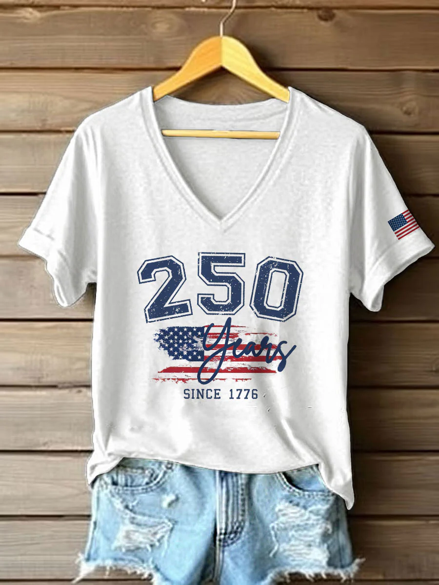 250Th Anniversary Flag Element Commemorative Retro V-Neck T-Shirt