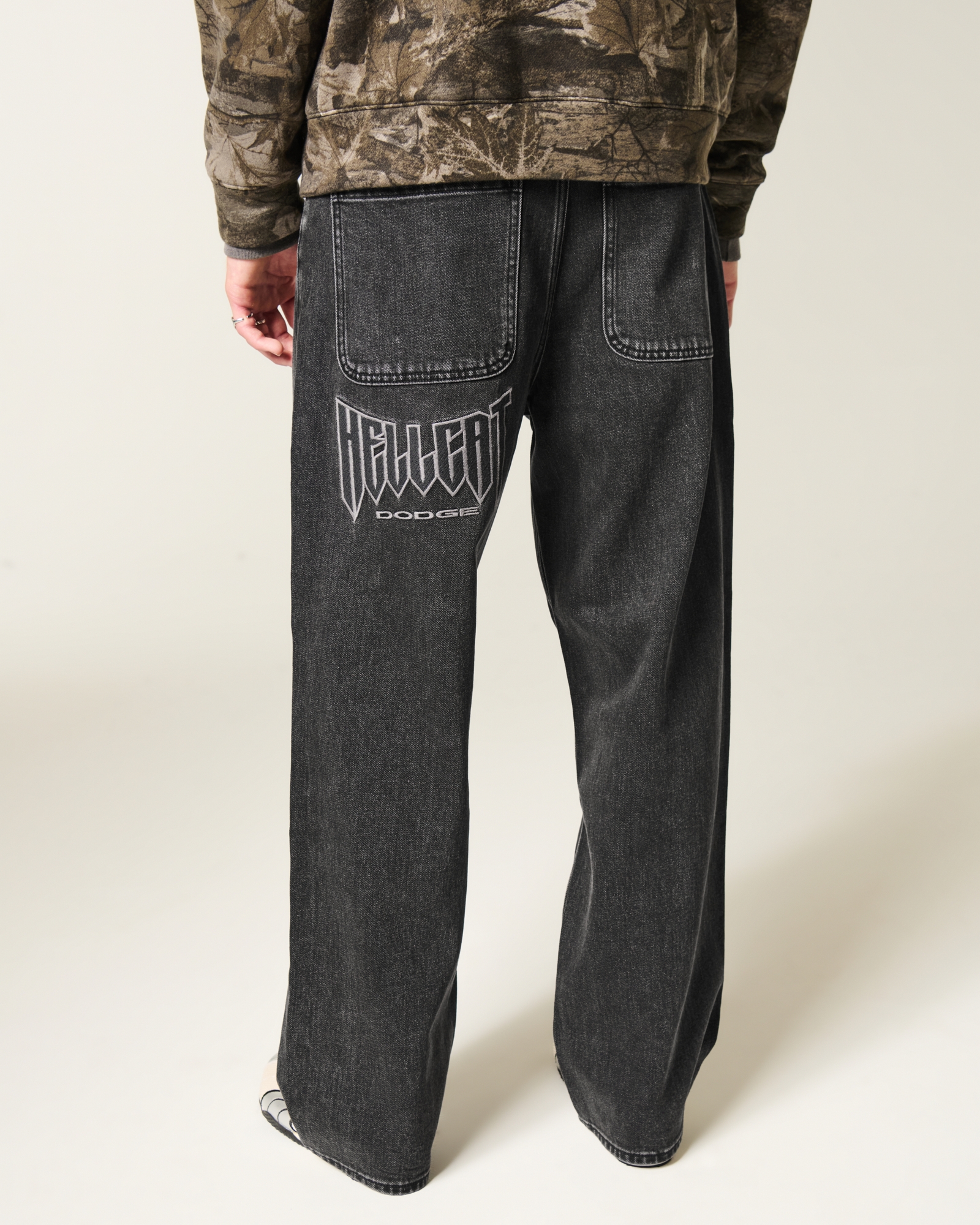 Light Wash Baggy Jeans