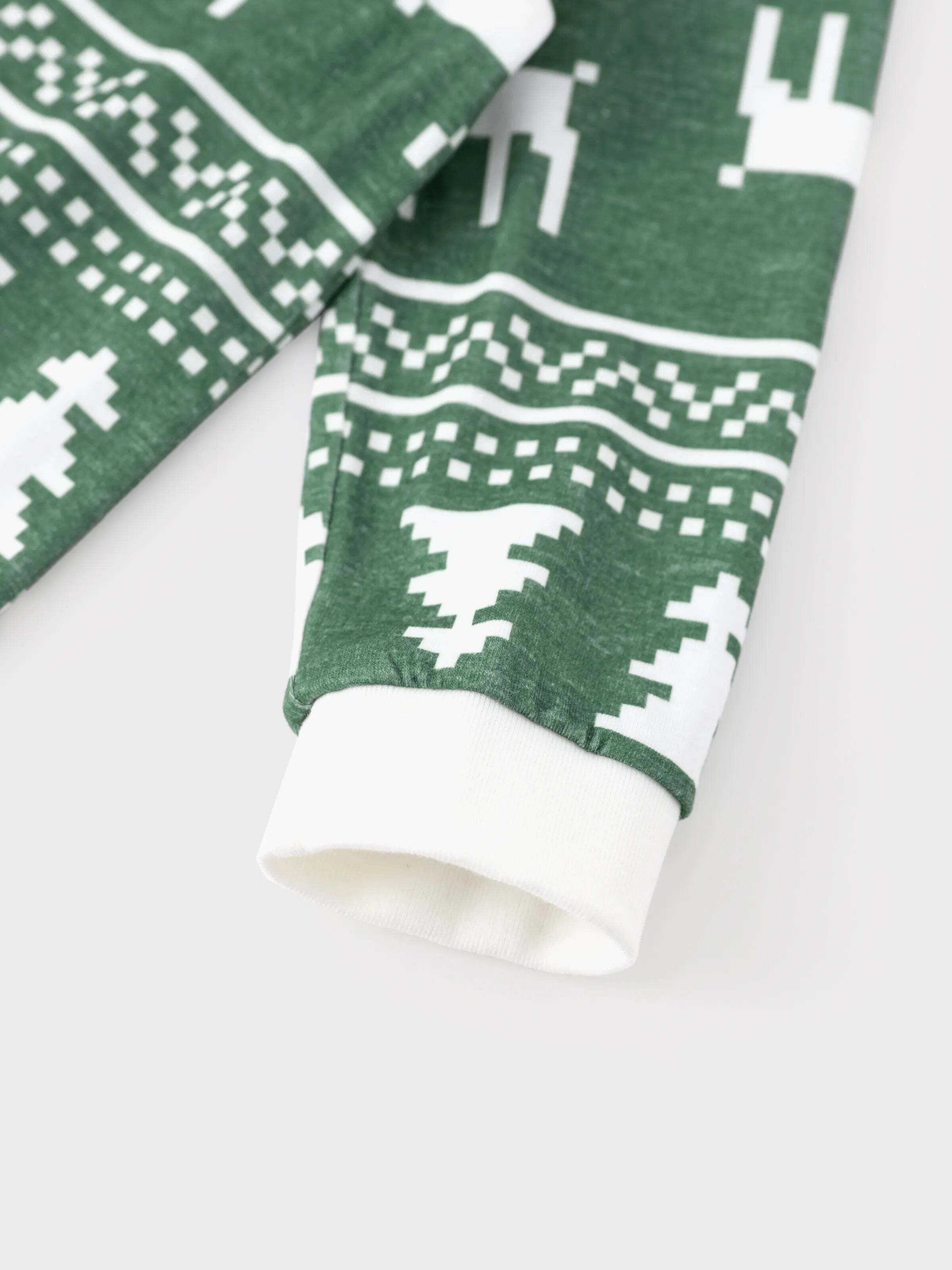 Christmas Matching Family Pajamas Set Reindeer and Snowflake Green Print PJS with Christmas Socks Dark Green