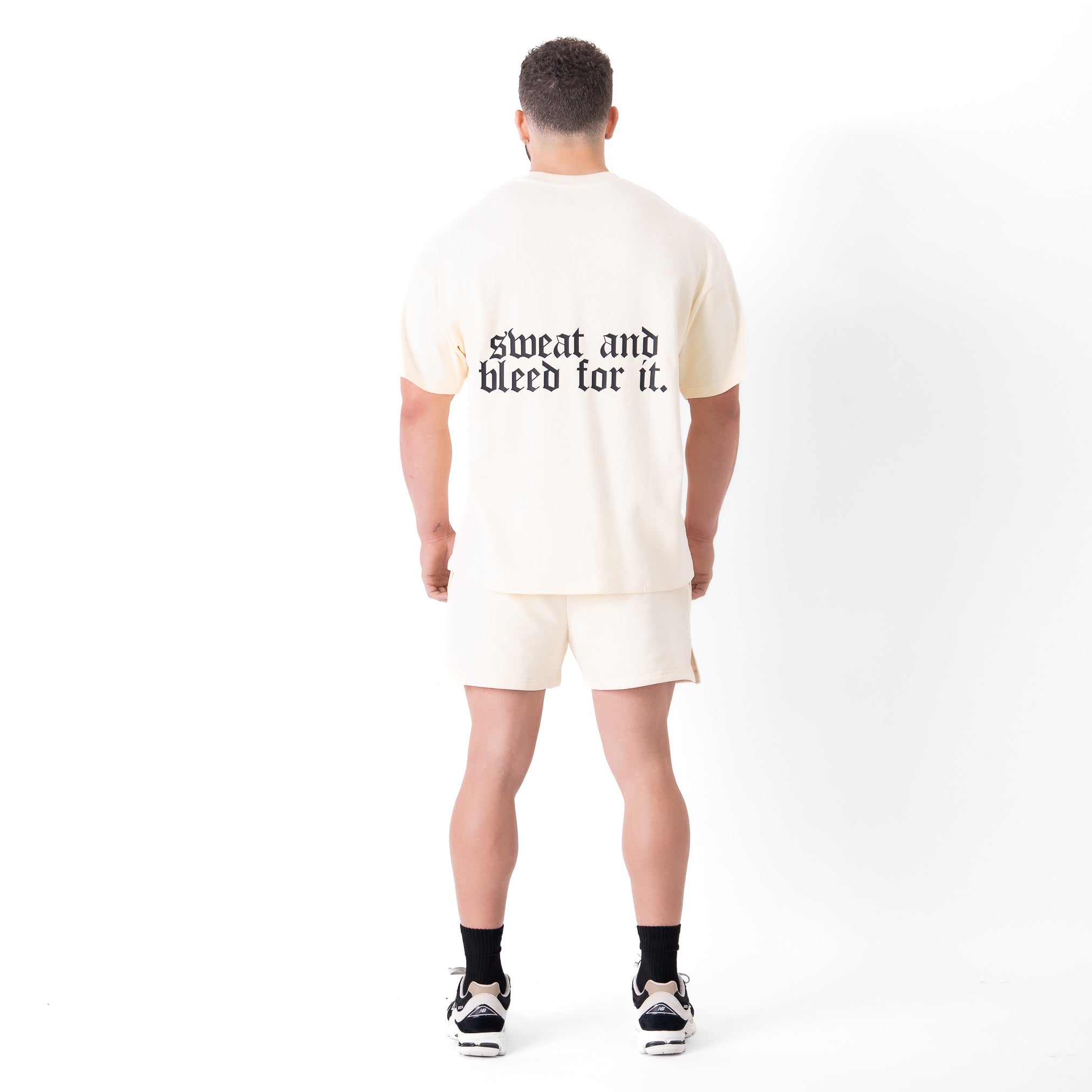 RELAXED FIT NATURAL COTTON 