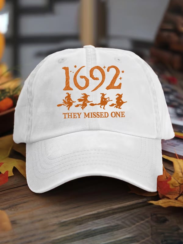Retro Salem Witches 1692 They Missed One Print Casual Baseball Cap