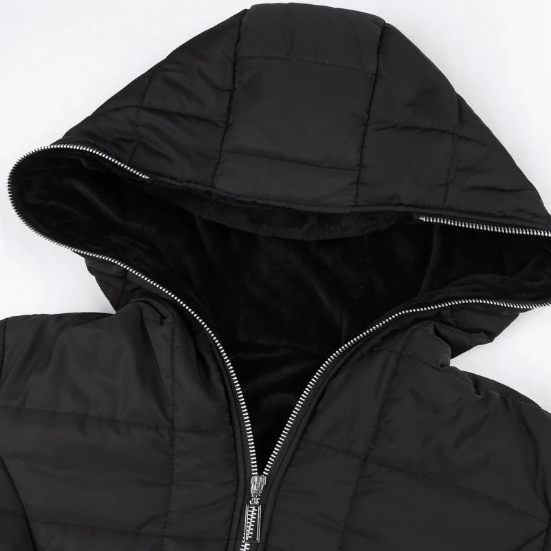 Women's hooded coat with plush lining