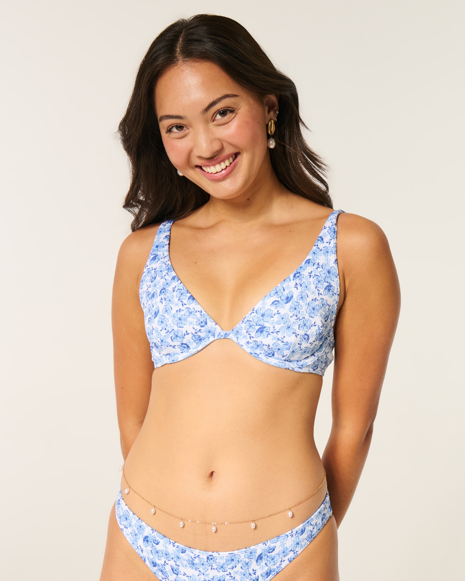 High Apex Ribbed Underwire Bikini Top