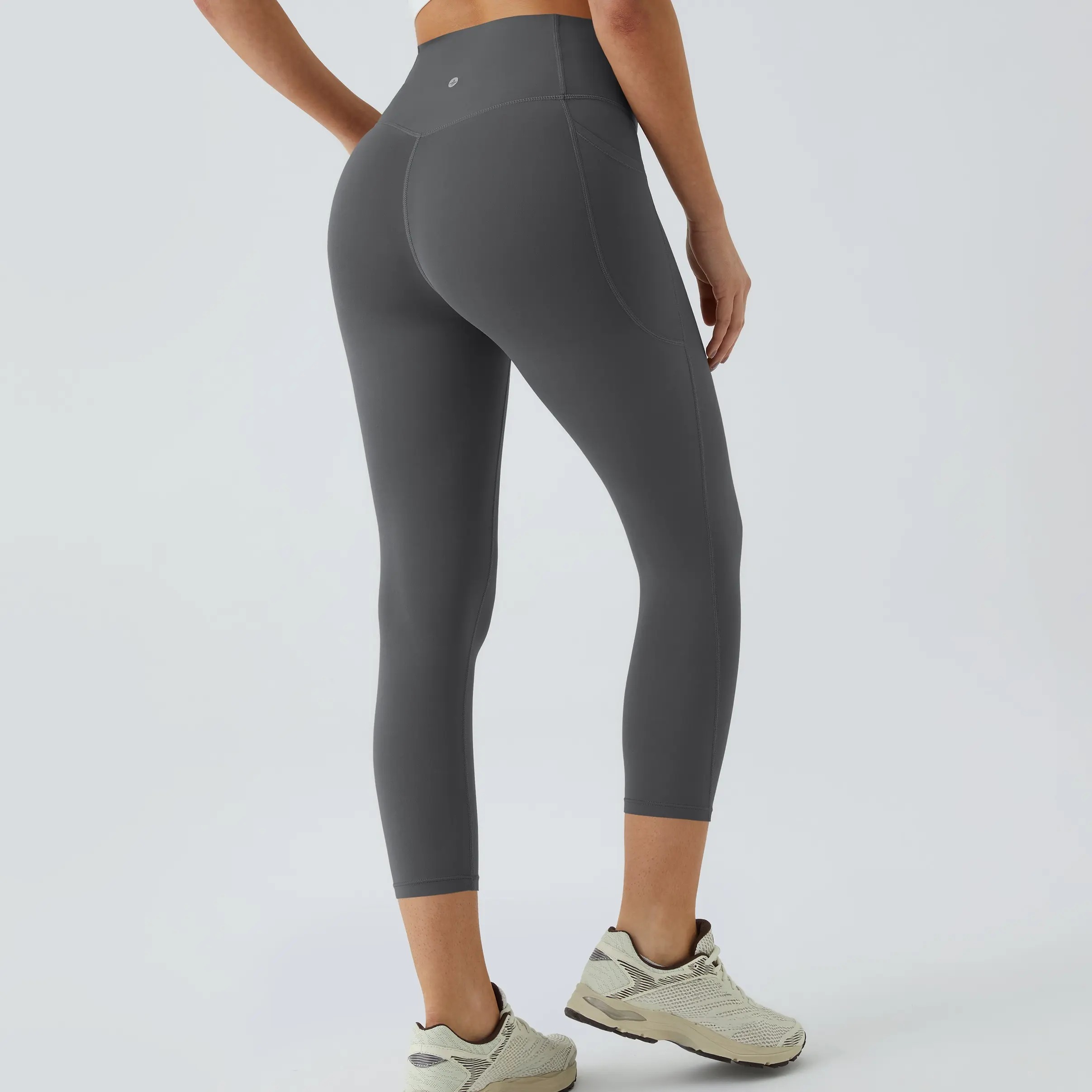 Women’s High Waisted Tummy Control Shaping Capri Leggings with Side Pockets