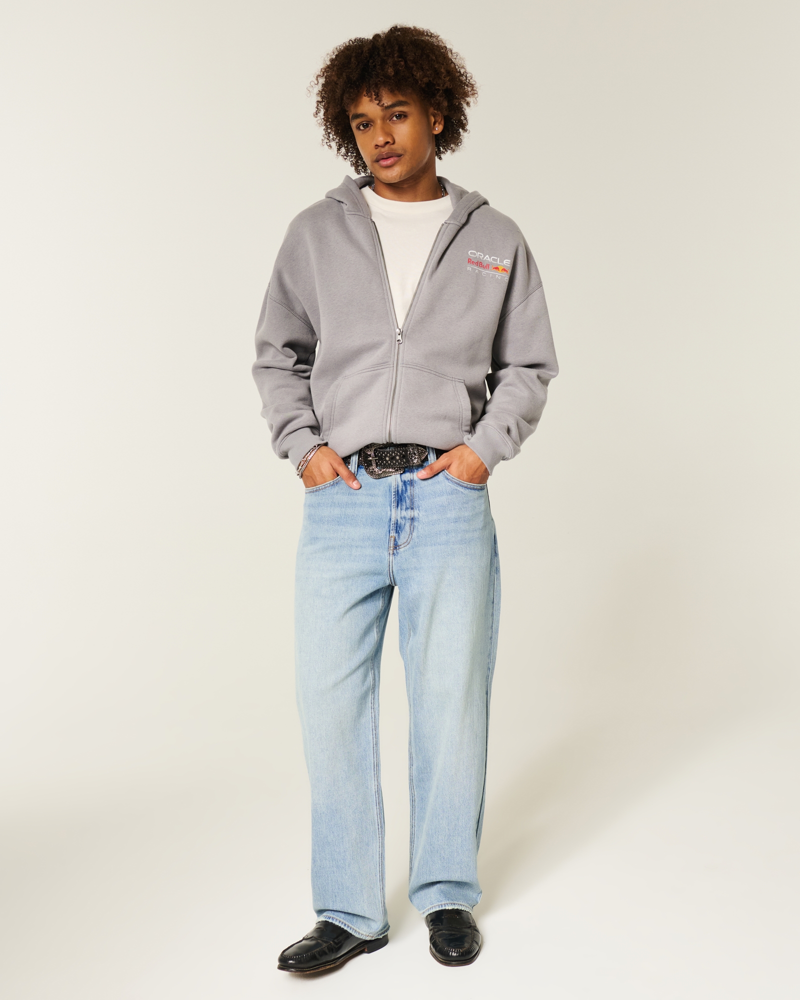 Light Wash Baggy Jeans