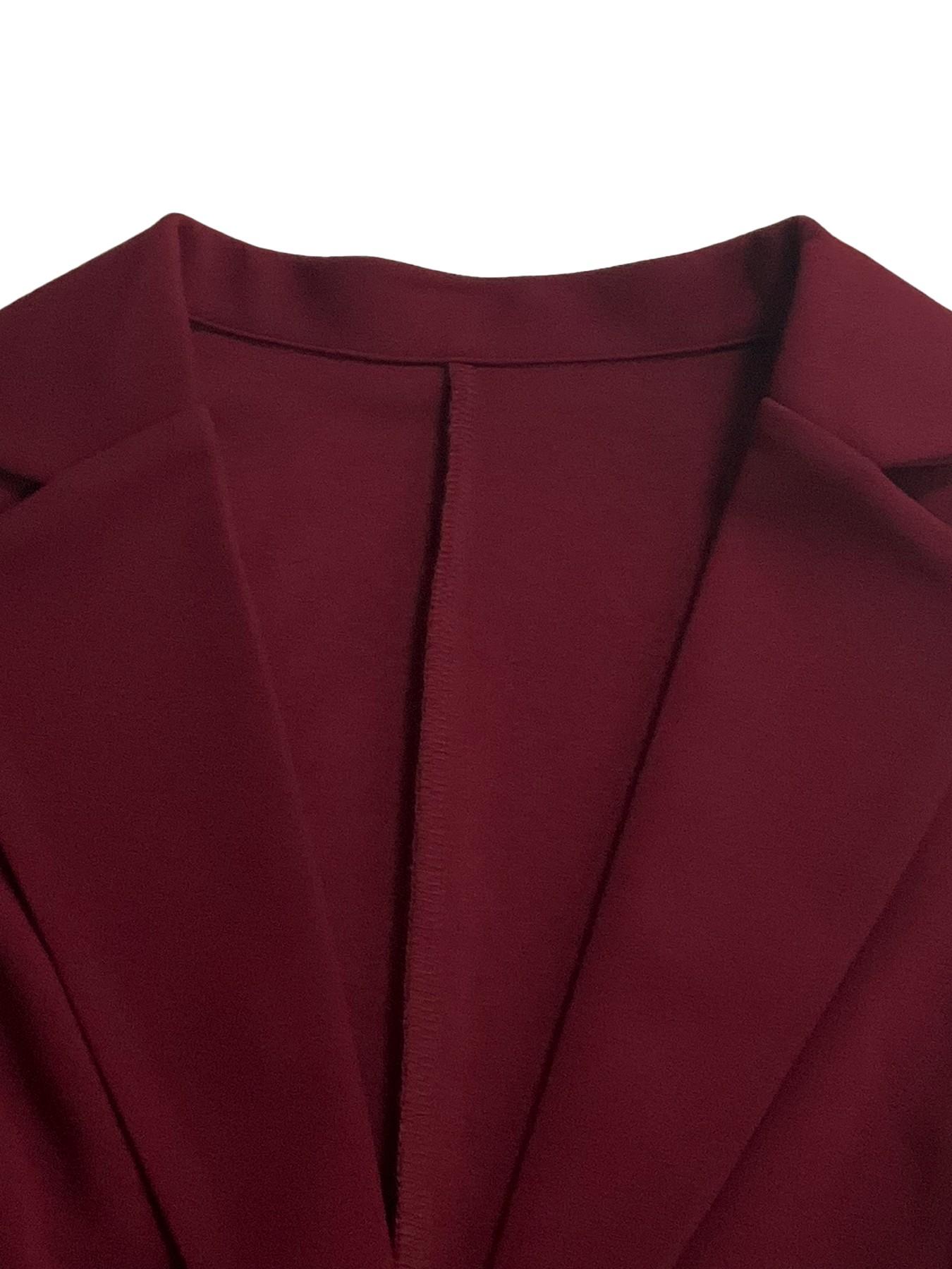 Women's two-piece set – suitable for everyday outdoor wear.