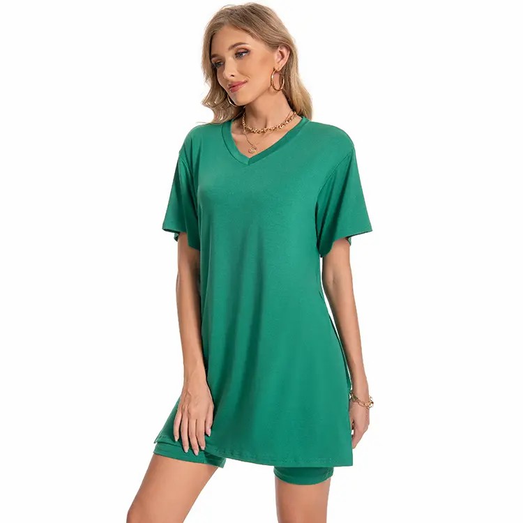 Plus Size Women's 2 Piece Outfit – Casual Basic Top and Shorts Set for Spring Summer Beach Vacation