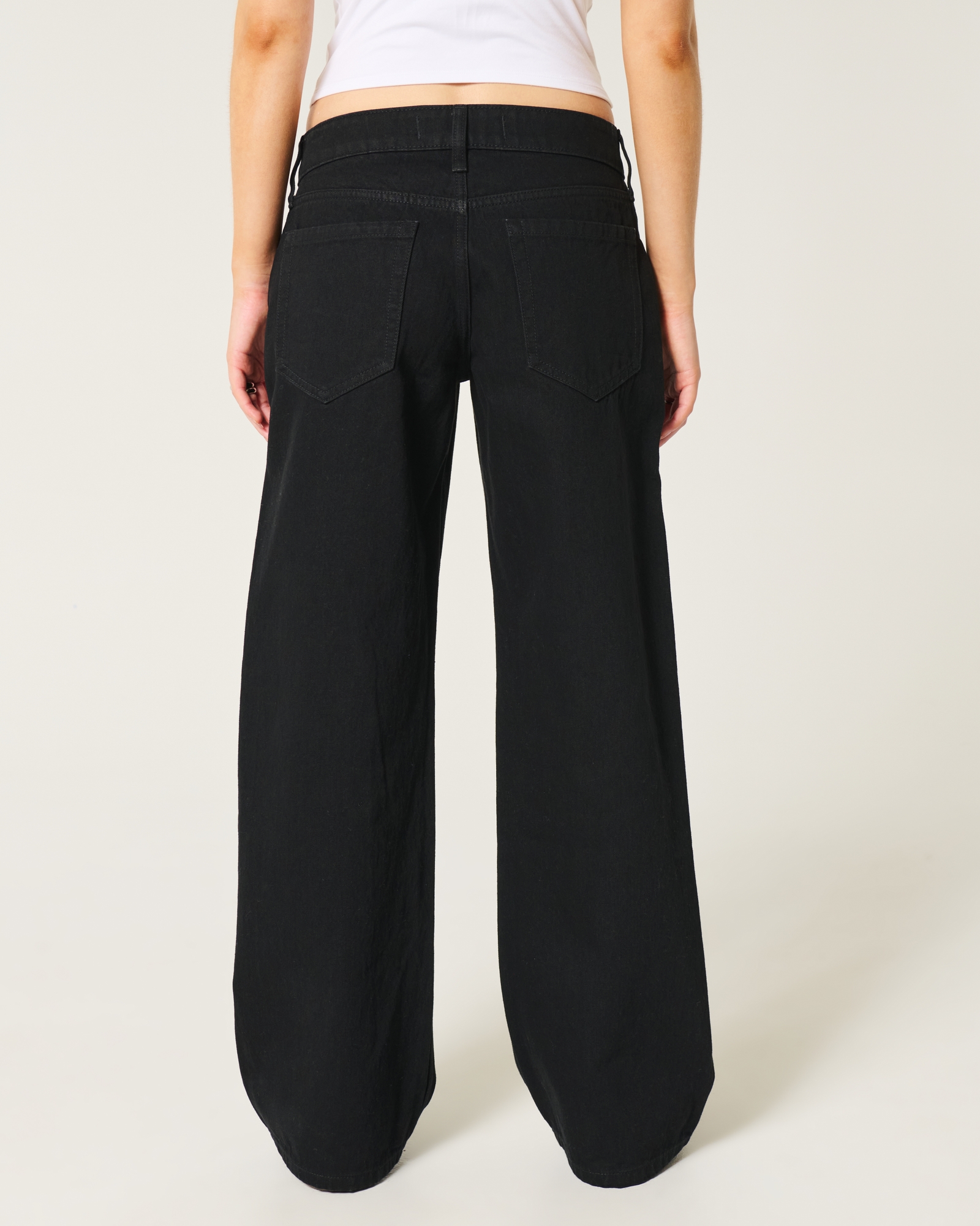 Low-Rise Dark Wash Baggy Jeans