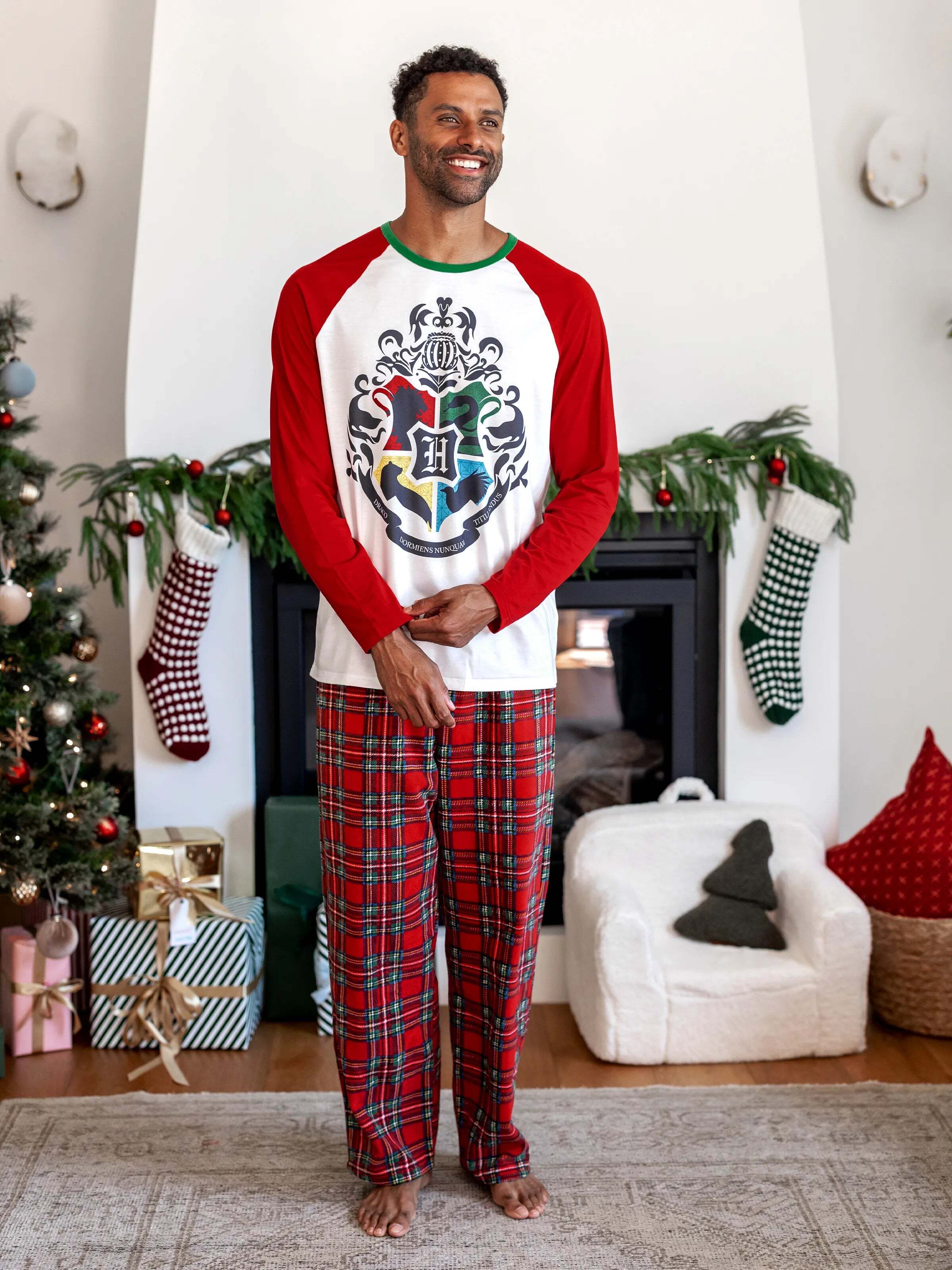 Christmas Family Matching Fleece Pajamas Set with Christmas Socks Red