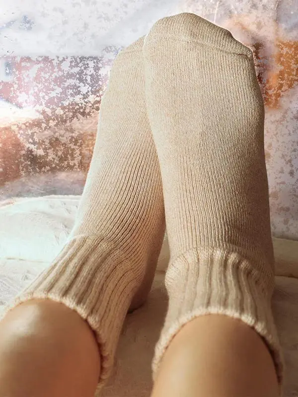 Nyzfexk Women's Solid Mid-calf Socks, Casual Soft Comfy Warm Socks for Fall & Winter, Women's Socks for Daily Wear