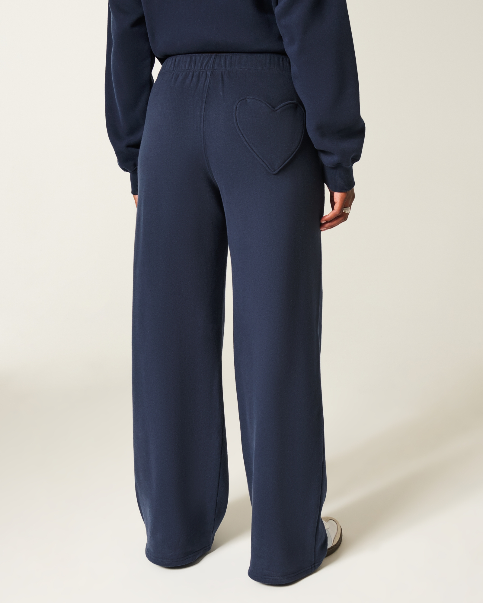 Wide-Leg Sweatpants