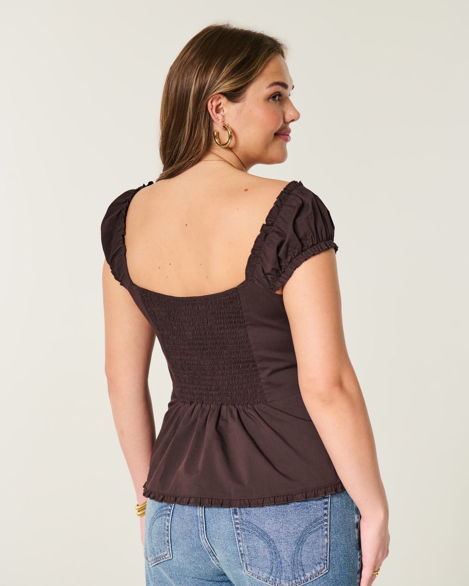On\/Off-the-Shoulder Ruffle Trim Top