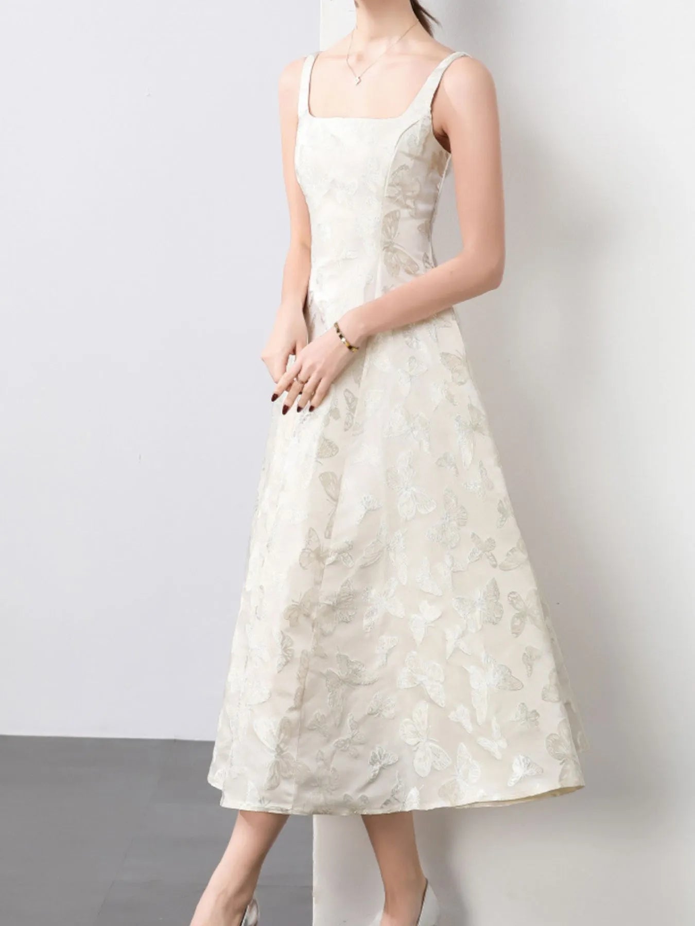 Butterfly Pattern A-Line Sleeveless Midi Dress