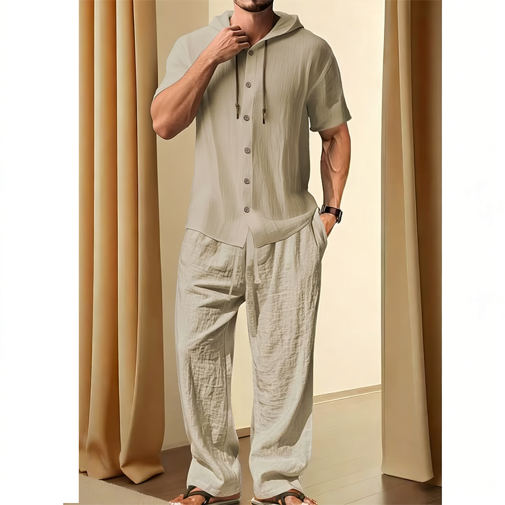 Men’s lightweight two-piece set with a hood