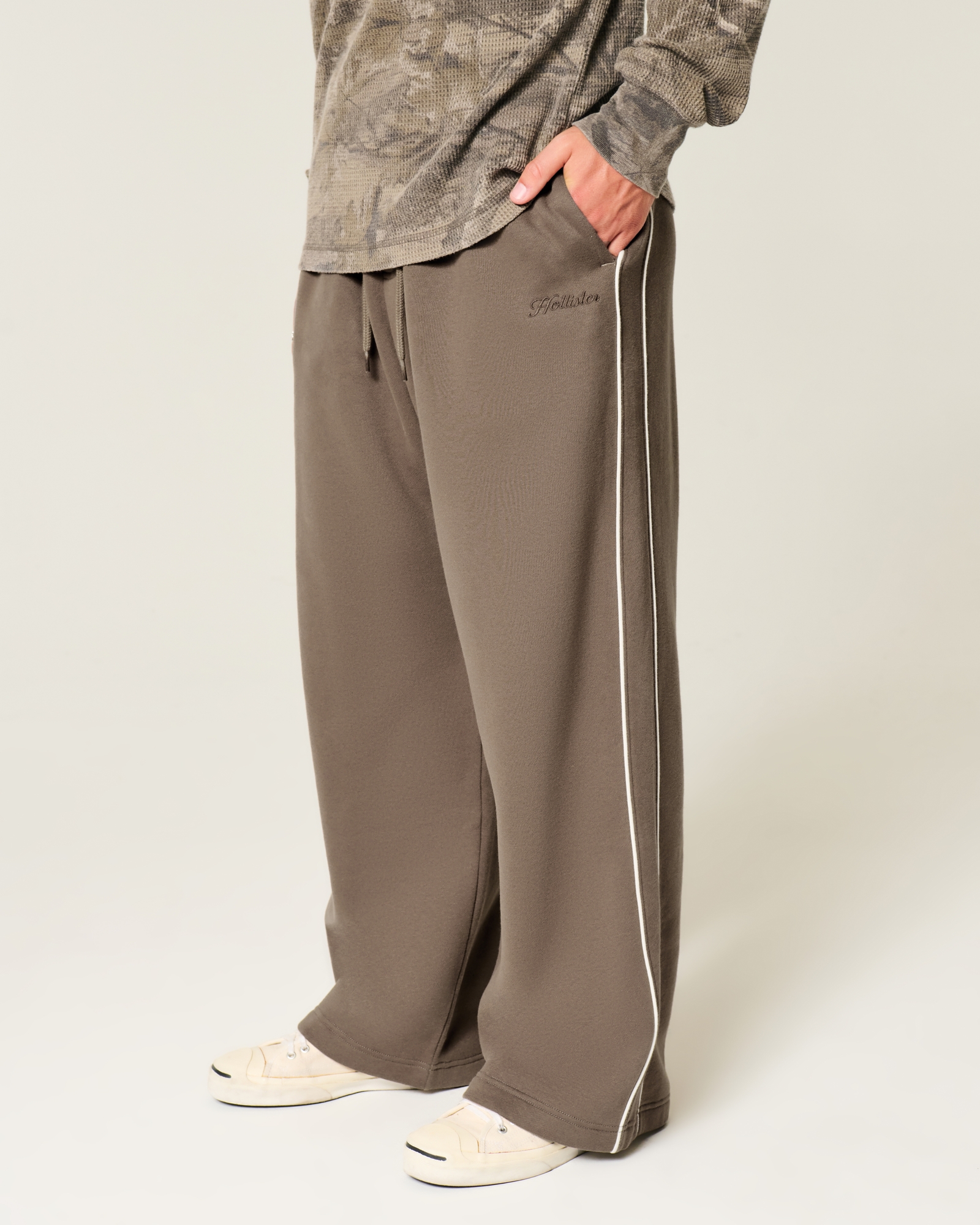 Super Baggy Sweatpants