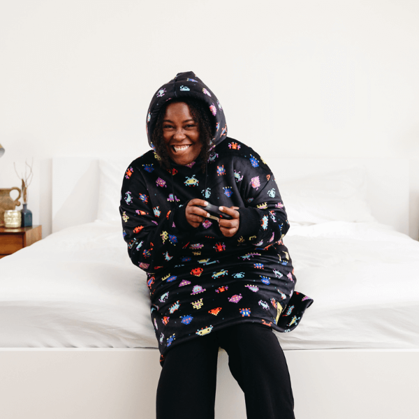 Wearable blanket Oversized with sherpa lining One size fits most.