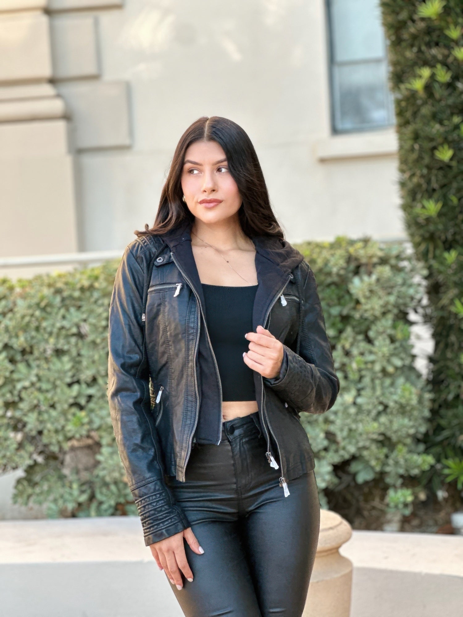 Woman Fashion Hooded Faux Leather Jacket