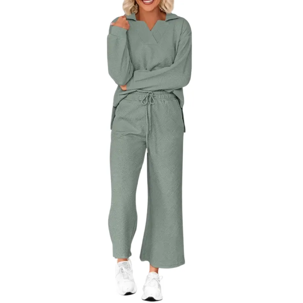 Women's two-piece set with collar