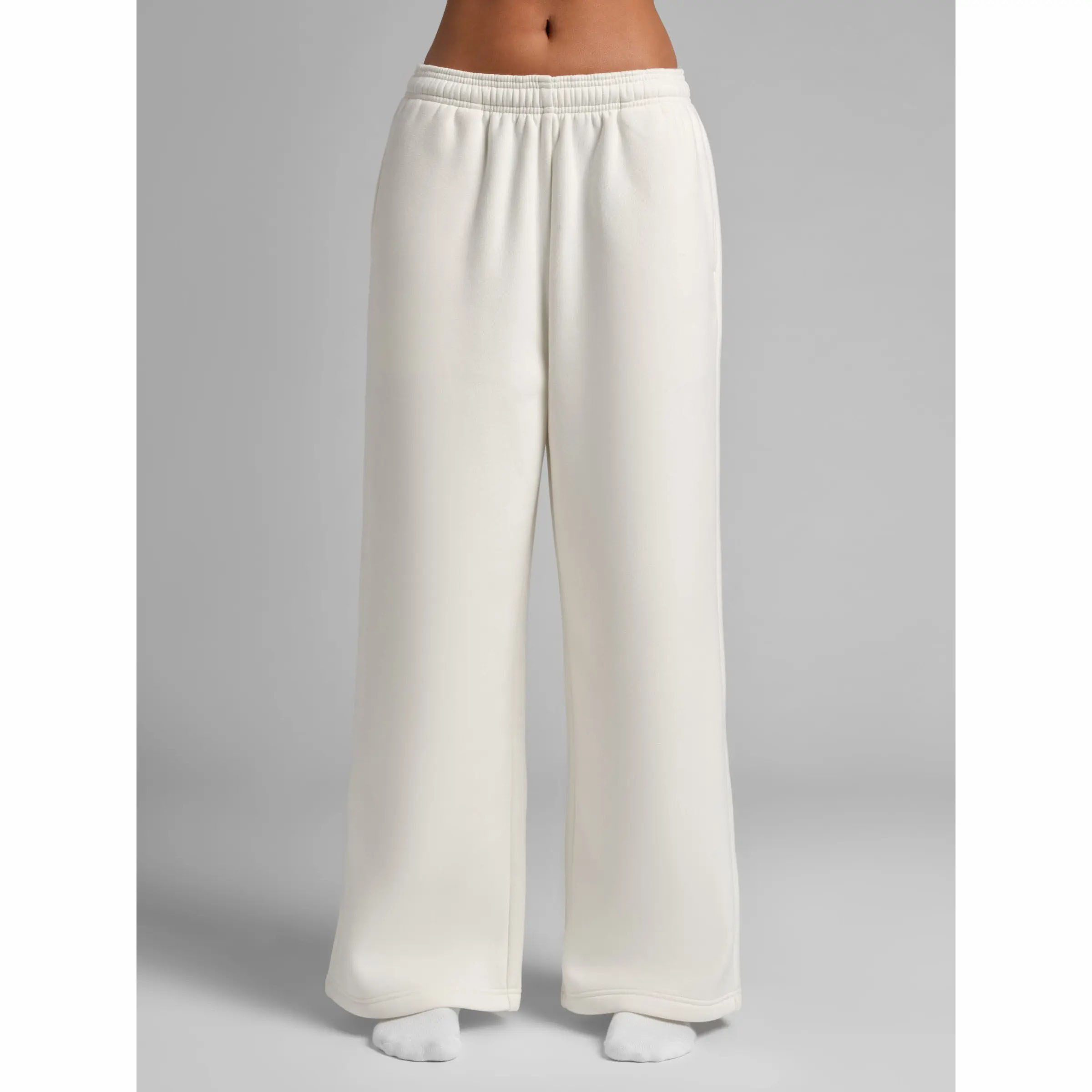 Unisex Relaxed Wide Leg Sweatpants – Ultra-Soft Heavyweight Fleece with Pockets