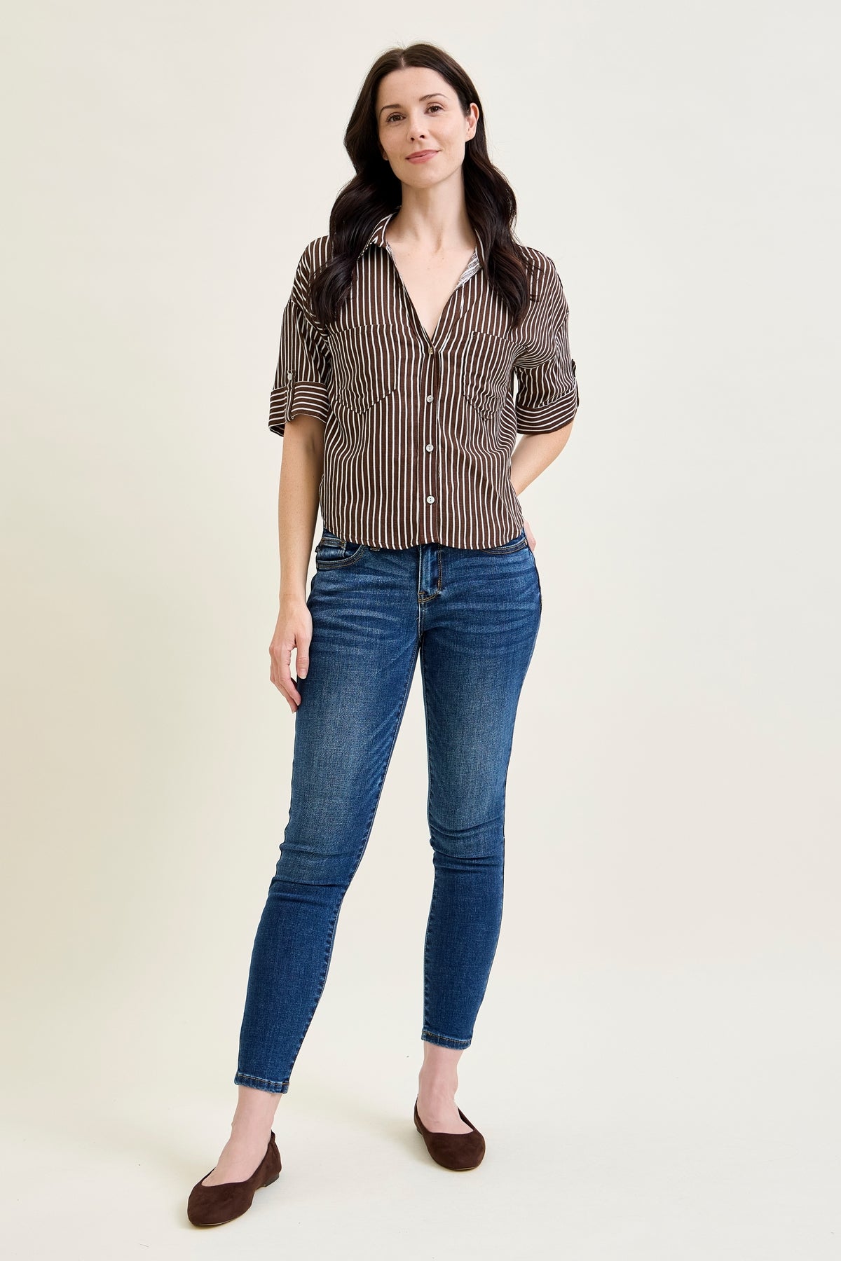 Ella Mid Rise Handsand Classic Skinny Jeans