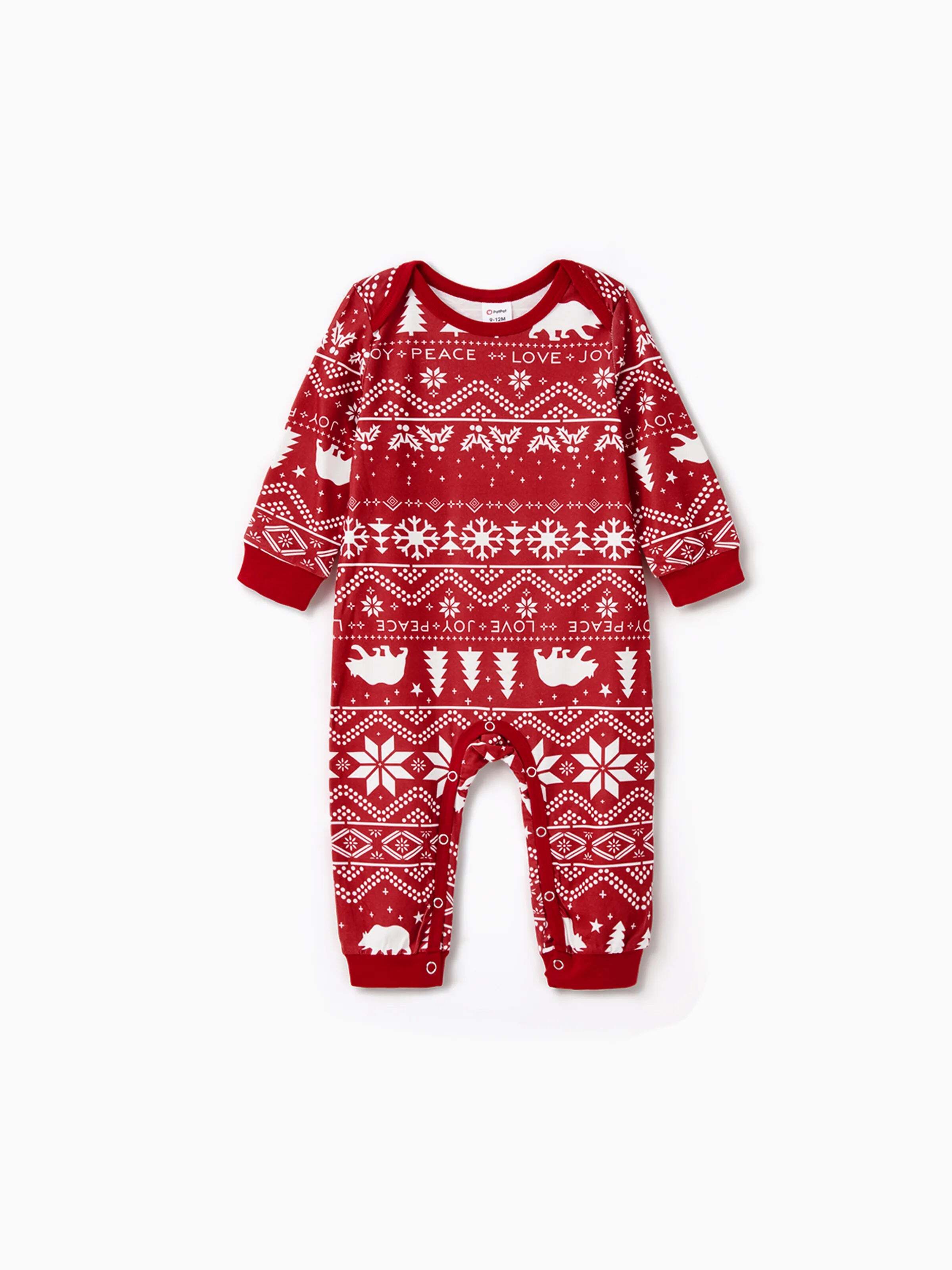 Christmas Print Family Matching Pajamas Sets with Christmas Socks Red