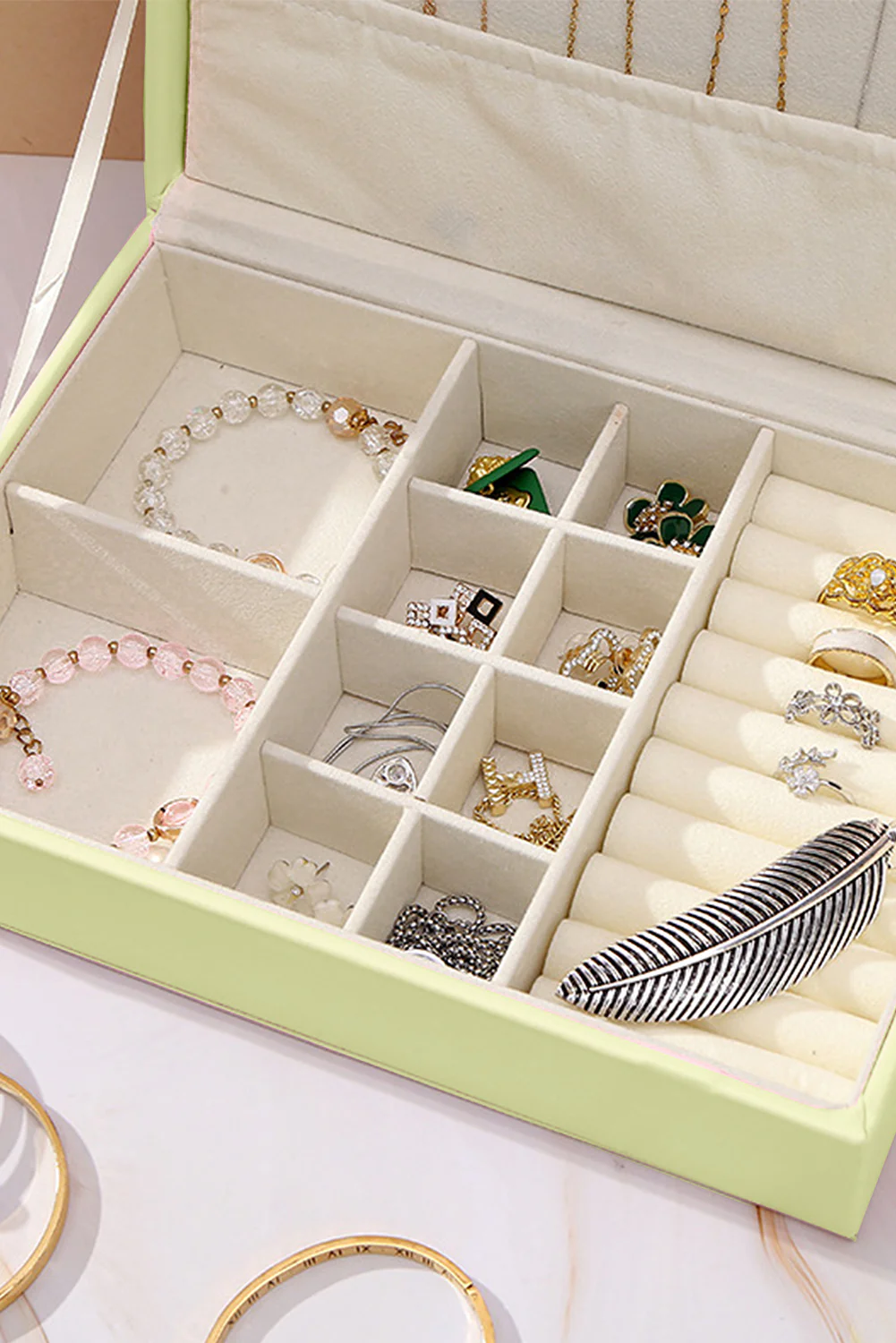 Grass Green Simple Stitched Detail PU Jewelry Organizer