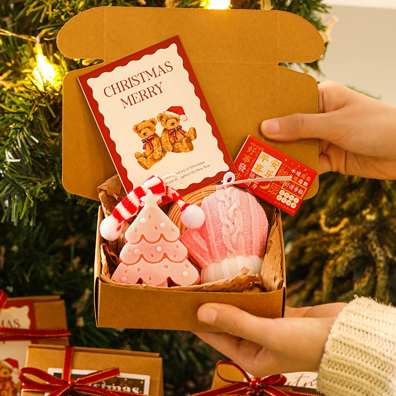 🎄Christmas Aroma Candle Ornament Gift Box